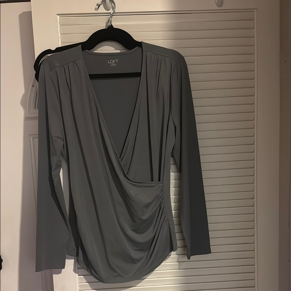LOFT Women's Gray Drape Top